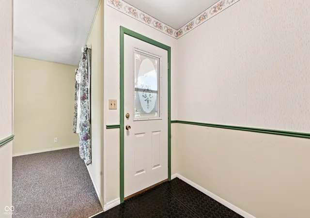 Photo 4 of Single family home for sale at 714 W Darrell Dr, Muncie, IN 47303 | MLS# 22124516 | Listing updated on 2026-09-05