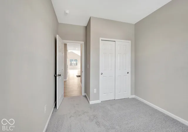 Photo 2 of Single family home for sale at 2237 Bear Oak Run, Shelbyville, IN 46176 | MLS# 22124531 | Listing updated on 2026-10-29