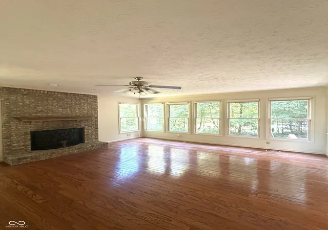 Photo 2 of Single family home for sale at 707 Emerald Dr, Lafayette, IN 47905 | MLS# 22124541 | Listing updated on 2026-09-05