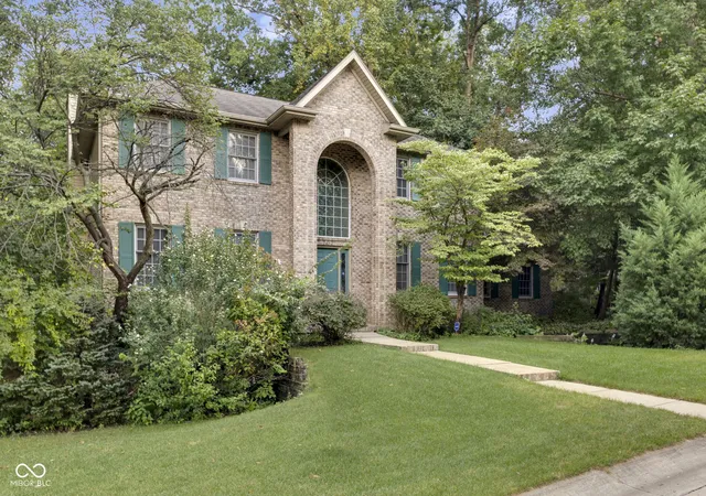 Photo 2 of Single family home for sale at 707 Emerald Dr, Lafayette, IN 47905 | MLS# 22124541 | Listing updated on 2026-09-22