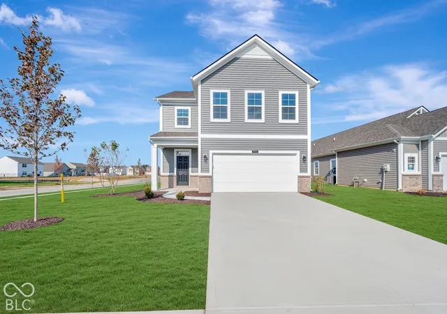 Photo 1 of Single family home for sale at 1904 Victor Higgins Dr, Shelbyville, IN 46176 | MLS# 22124542 | Listing updated on 2026-10-29