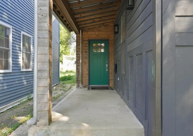 Photo 3 of Single family home for sale at 1806 Woodlawn Ave, Indianapolis, IN 46203 | MLS# 22124560 | Listing updated on 2026-09-30