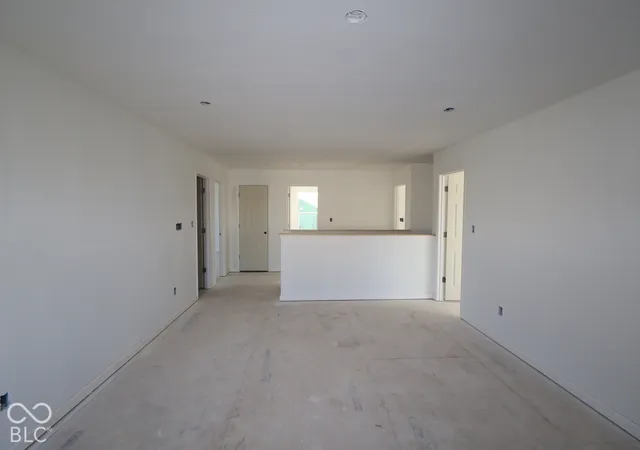Photo 4 of Single family home for sale at 10114 Redwood Peak Ln, Indianapolis, IN 46259 | MLS# 22124566 | Listing updated on 2026-10-27