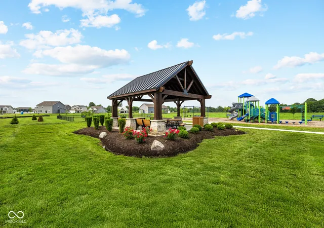 Photo 6 of Single family home for sale at 10114 Redwood Peak Ln, Indianapolis, IN 46259 | MLS# 22124566 | Listing updated on 2026-09-04
