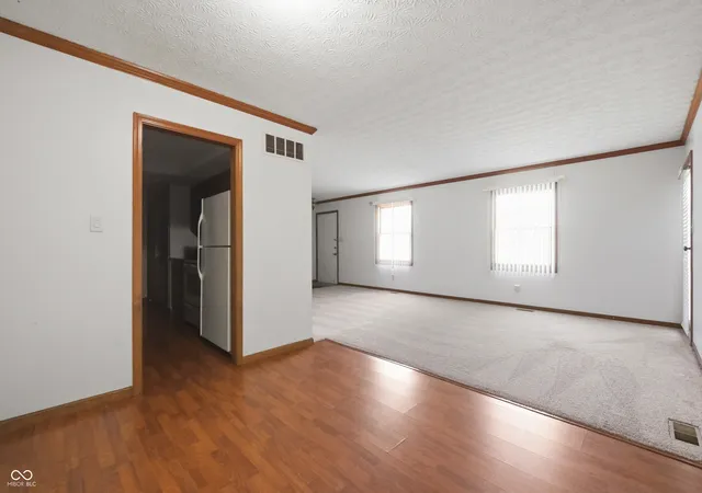 Photo 4 of Condo for sale at 6249 Apache Dr, Indianapolis, IN 46254 | MLS# 22124581 | Listing updated on 2026-10-28