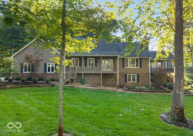 Photo 3 of Single family home for sale at 6605 Lake Forest Dr, Avon, IN 46123 | MLS# 22124583 | Listing updated on 2026-09-05