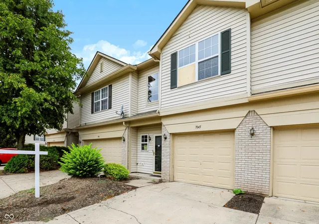 Photo 3 of Condo for sale at 7045 Gavin Dr, Indianapolis, IN 46217 | MLS# 22124592 | Listing updated on 2026-09-21