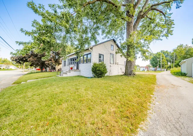 Photo 3 of Single family home for sale at 517 N Leland St, Fortville, IN 46040 | MLS# 22124607 | Listing updated on 2026-09-22