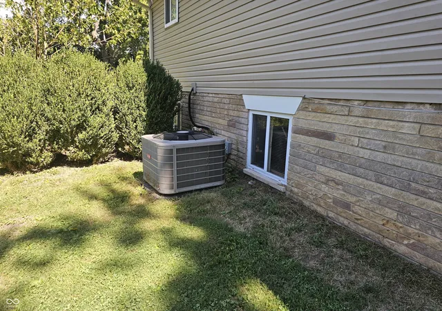 Photo 3 of Single family home for sale at 6302 W Loretta Dr, Indianapolis, IN 46221 | MLS# 22124621 | Listing updated on 2026-09-06