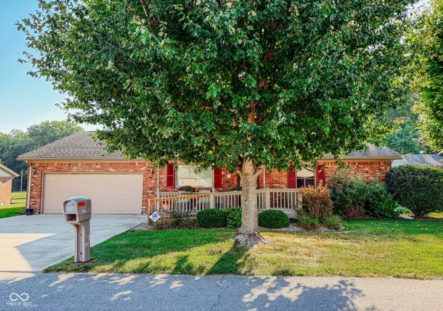 Photo 1 of Condo for sale at 70 N Deer Cliff Dr, Crawfordsville, IN 47933 | MLS# 22124624 | Listing updated on 2026-09-18