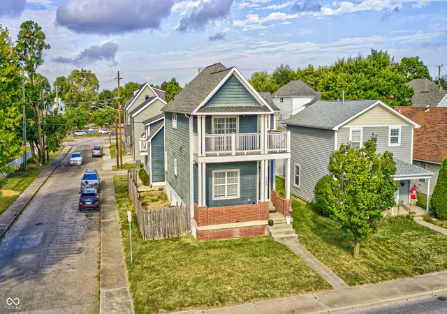 Photo 3 of Single family home for sale at 2008 N College Ave, Indianapolis, IN 46202 | MLS# 22124656 | Listing updated on 2026-09-21