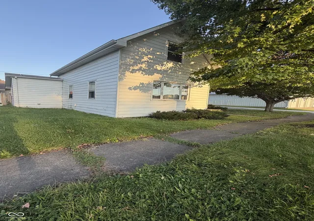 Photo 1 of Single family home for sale at 113 N 21st Street, Elwood, IN 46036 | MLS# 22124661 | Listing updated on 2026-09-24