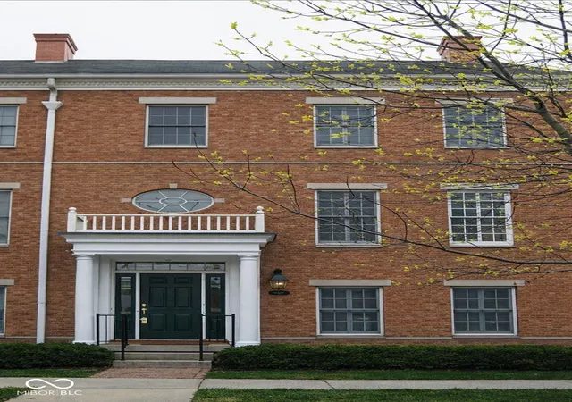 Photo 2 of Sale Pending at 2201 Glebe St, Carmel, IN 46032 | MLS# 22124668 | Listing updated on 2026-09-07