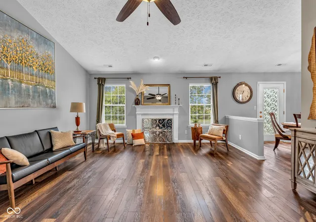 Photo 3 of Single family home for sale at 2055 Autumn Faith Way, Avon, IN 46123 | MLS# 22124672 | Listing updated on 2026-09-22
