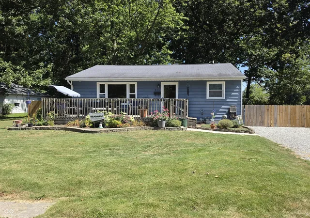 Photo 1 of Single family home for sale at 915 Belmar Ave, Indianapolis, IN 46219 | MLS# 22124694 | Listing updated on 2026-09-12