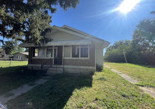 Photo 1 of Single family home for sale at 2513 Mars Hl St, Indianapolis, IN 46241 | MLS# 22124697 | Listing updated on 2026-10-06