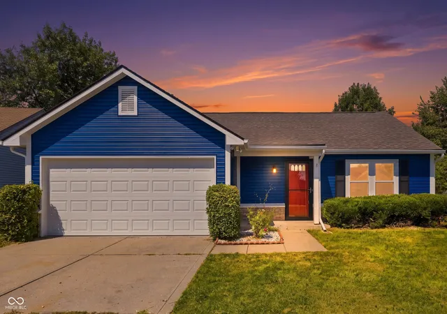 Photo 1 of Sale Pending at 3026 Briarchase Ct, Indianapolis, IN 46268 | MLS# 22124698 | Listing updated on 2026-09-14
