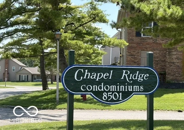 Photo 2 of Condo for sale at 927 Ardsley Dr, Indianapolis, IN 46234 | MLS# 22124704 | Listing updated on 2026-09-19