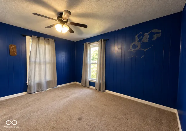 Photo 4 of Sale Pending at 300 Franklin St, Edinburgh, IN 46124 | MLS# 22124723 | Listing updated on 2026-09-18
