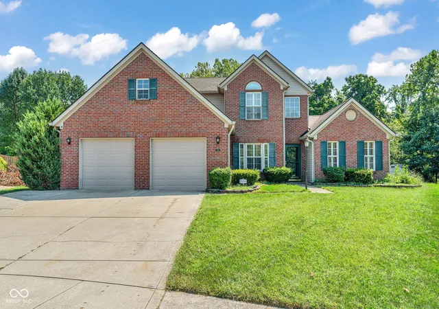Photo 1 of Sale Pending at 216 Creekview Cir, Mooresville, IN 46158 | MLS# 22124731 | Listing updated on 2026-09-21