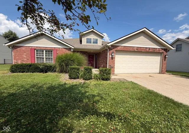 Single family home for sale at 10048 Ironway Dr, Indianapolis, IN 46239 | MLS# 22124742