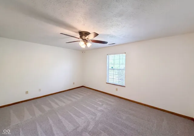Photo 3 of Single family home for sale at 10048 Ironway Dr, Indianapolis, IN 46239 | MLS# 22124742 | Listing updated on 2026-10-22