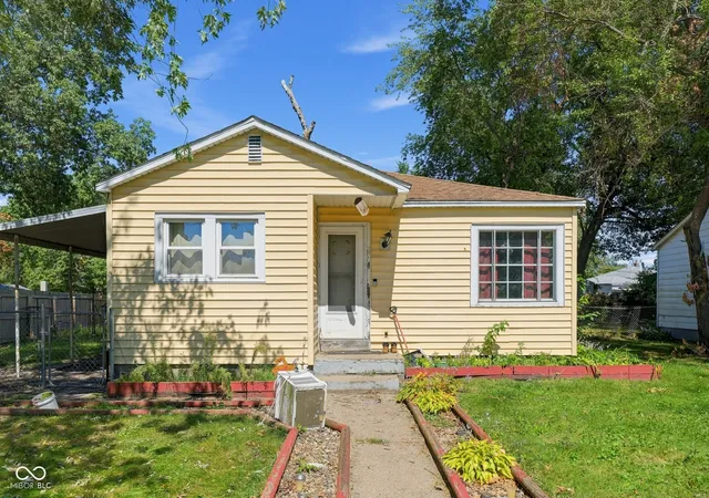 Photo 3 of Single family home for sale at 4008 Park Ave, Lake Station, IN 46405 | MLS# 22124755 | Listing updated on 2026-09-29