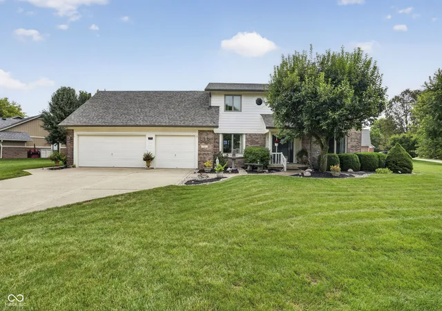 Photo 1 of Single family home for sale at 4182 Millstream Rd, Greenwood, IN 46143 | MLS# 22124779 | Listing updated on 2026-09-24