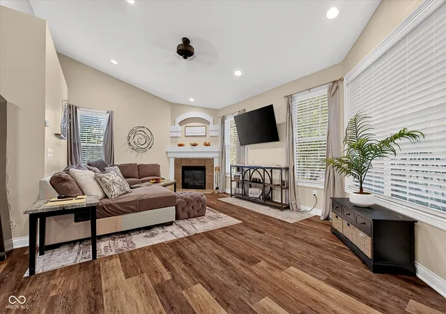 Photo 2 of Single family home for sale at 14944 Starboard Rd, Fishers, IN 46040 | MLS# 22124800 | Listing updated on 2026-09-28