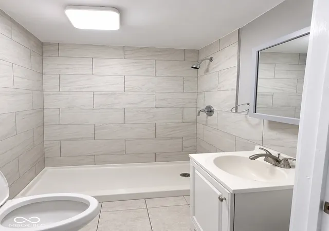 Photo 2 of House for sale at 802 Udell St, Indianapolis, IN 46208 | MLS# 22124804 | Listing updated on 2026-10-08