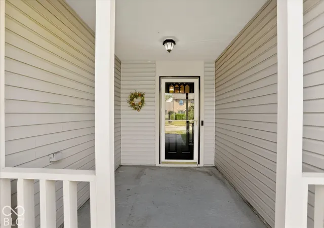 Photo 3 of Single family home for sale at 4235 Tarragon Dr, Indianapolis, IN 46237 | MLS# 22124828 | Listing updated on 2026-10-22