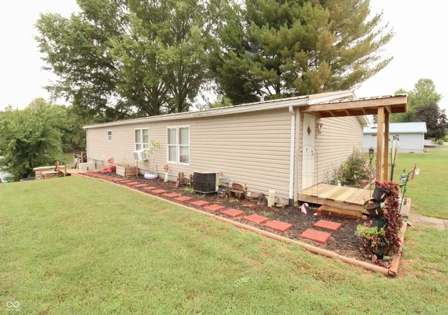 Photo 2 of Sale Pending at 3358 Blynshire Cir, North Vernon, IN 47265 | MLS# 22124841 | Listing updated on 2026-09-27