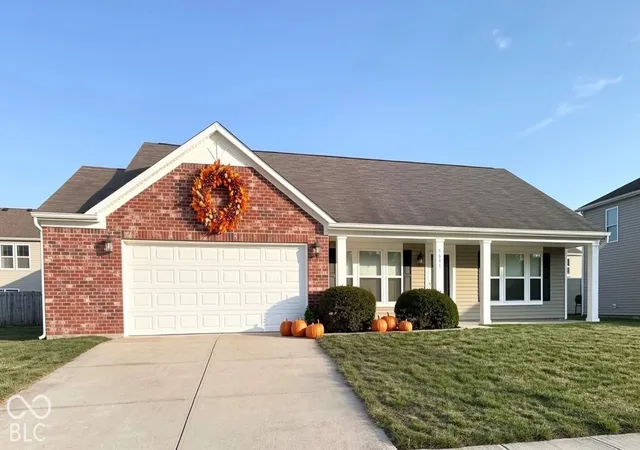 Photo 1 of Single family home for sale at 4687 Westchester Dr, Columbus, IN 47203 | MLS# 22124842 | Listing updated on 2026-10-29