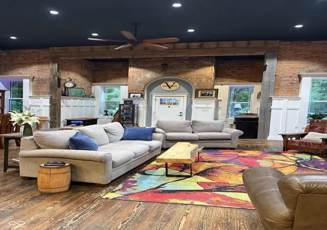 Photo 4 of Single family home for sale at 14318 Aboite Ctr Rd, Fort Wayne, IN 46814 | MLS# 22124850 | Listing updated on 2026-09-21