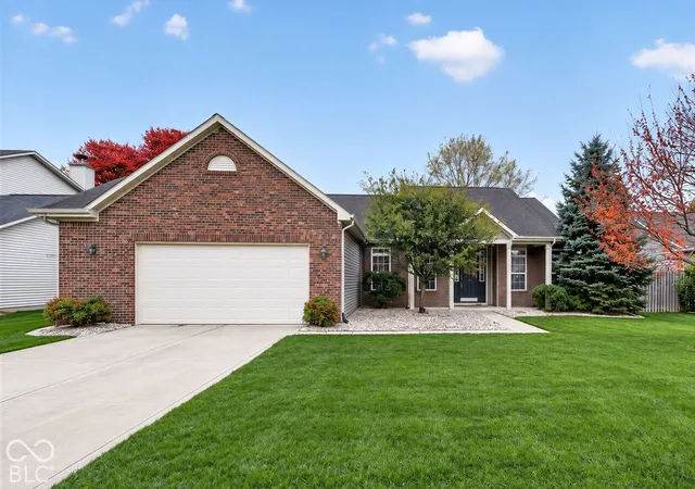 Single family home for sale at 4621 Everest Dr, Westfield, IN 46062 | MLS# 22124853