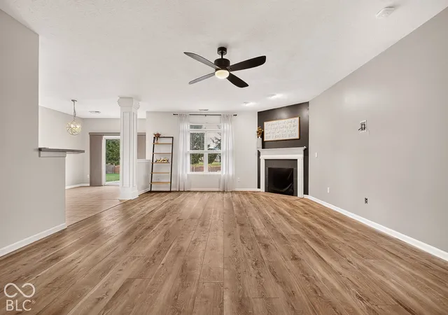 Photo 2 of Single family home for sale at 4621 Everest Dr, Westfield, IN 46062 | MLS# 22124853 | Listing updated on 2026-10-30