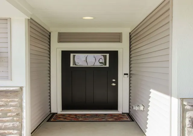Photo 2 of Sale Pending at 10641 Maidenhair Dr, Indianapolis, IN 46239 | MLS# 22124871 | Listing updated on 2026-09-27