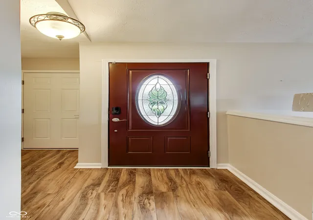 Photo 4 of Sale Pending at 3717 Paddington Ln N, Indianapolis, IN 46268 | MLS# 22124905 | Listing updated on 2026-09-20