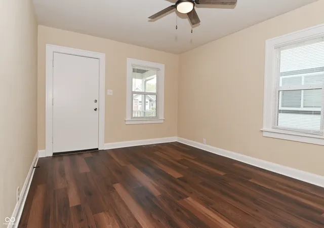 Photo 4 of Sale Pending at 1541 Finley Ave, Indianapolis, IN 46203 | MLS# 22124915 | Listing updated on 2026-10-25