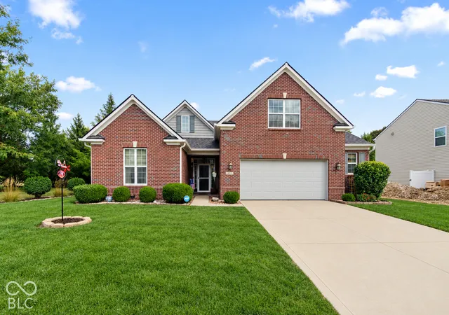 Photo 1 of Single family home for sale at 1075 Lazio Ct, Greenwood, IN 46143 | MLS# 22124938 | Listing updated on 2026-09-30