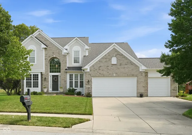 Photo 1 of Sale Pending at 11651 Casco Ct, Fishers, IN 46037 | MLS# 22124957 | Listing updated on 2026-09-21