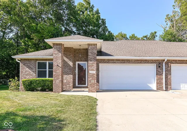 Photo 1 of Sale Pending at 5022 W Quail Ridge Dr, Muncie, IN 47304 | MLS# 22124958 | Listing updated on 2026-09-23