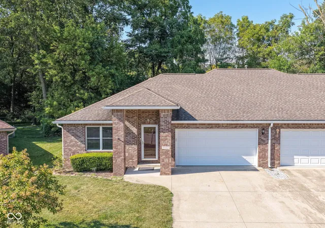 Photo 3 of Sale Pending at 5022 W Quail Ridge Dr, Muncie, IN 47304 | MLS# 22124958 | Listing updated on 2026-09-23