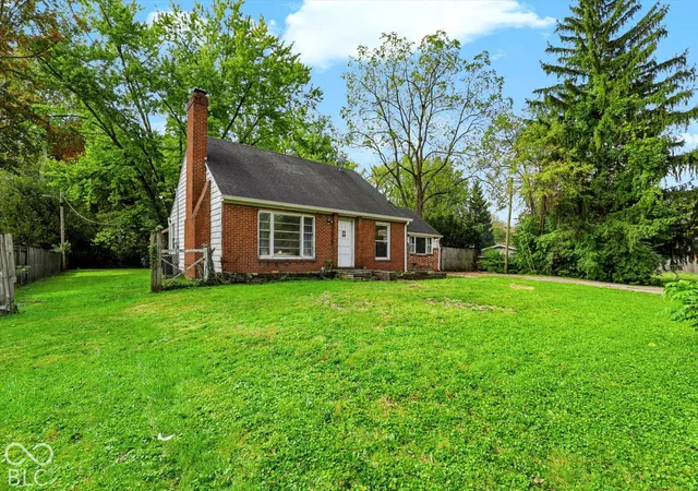 Photo 3 of Single family home for sale at 2425 W 66th Street, Indianapolis, IN 46268 | MLS# 22124966 | Listing updated on 2026-10-11