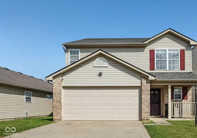 Photo 1 of Single family home for sale at 4345 Tr Wood Ct, Indianapolis, IN 46254 | MLS# 22124969 | Listing updated on 2026-10-06