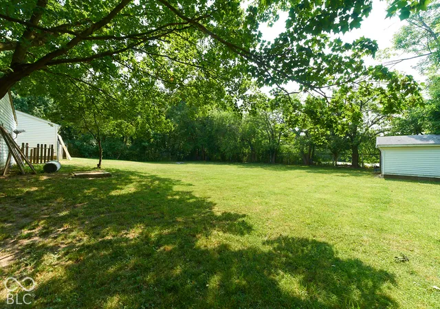 Photo 4 of Single family home for sale at 1502 S Arlington Ave, Indianapolis, IN 46203 | MLS# 22124979 | Listing updated on 2026-10-12