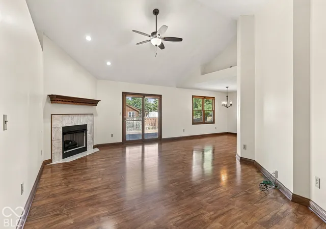 Photo 4 of Single family home for sale at 5484 Steven Dr, Greenwood, IN 46142 | MLS# 22124996 | Listing updated on 2026-10-06