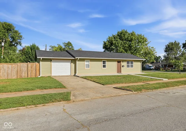 Photo 1 of Sale Pending at 3201 Chrysler St, Indianapolis, IN 46224 | MLS# 22125041 | Listing updated on 2026-09-16