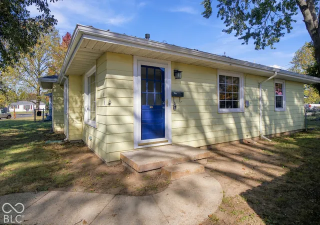 Photo 1 of Single family home for sale at 1317 Pennsylvania St, Columbus, IN 47201 | MLS# 22125077 | Listing updated on 2026-10-27