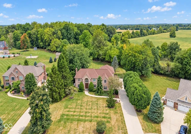 Photo 3 of Single family home for sale at 7437 W Banton Cir, New Palestine, IN 46163 | MLS# 22125113 | Listing updated on 2026-10-21